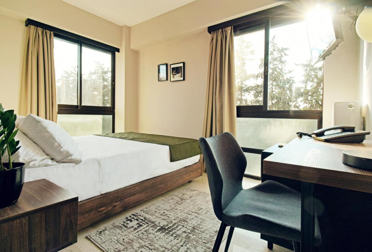 Athens Iris Hotel Екстериор снимка